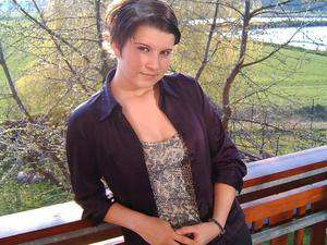 Dahmen / Sie sucht Ihn / Happygirly