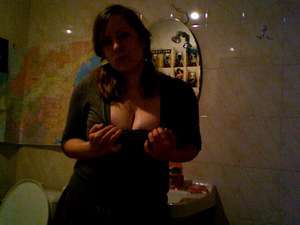 Saffig / Sie sucht Ihn / hotpussy2847