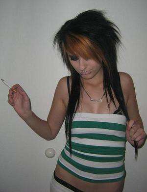 Oberzirking / Sie sucht Ihn / laurababe14