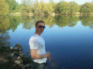 Zwettl Stift / Er sucht Sie / Dave_1991