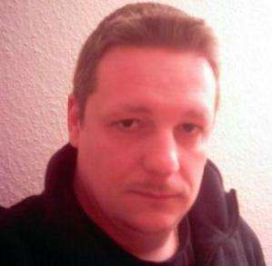 Theuma / Er sucht Sie / Bartelby2906