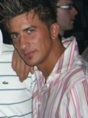 Kranzing / Er sucht Sie / dnights
