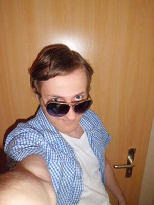 Albernberg / Er sucht Sie / paddy91