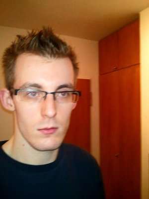 Straß / Er sucht Sie / Chenso