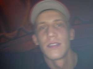 Brunn / Er sucht Sie / collabs