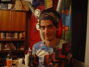 Kleindurlas / Er sucht Sie / Treehuuger23