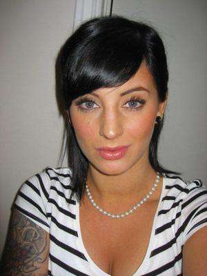 Scherfeck / Sie sucht Ihn / TaTtOoGiRl87