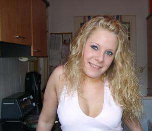 Michelhausen / Sie sucht Ihn / pussydoll