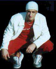Halten / Er sucht Sie / Stiffler83