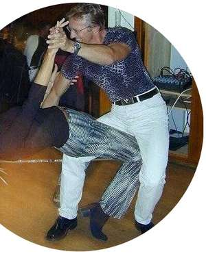 Ramerding / Er sucht Sie / ElBailador1
