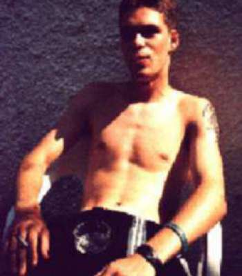 Berghausen / Er sucht Sie / Silas82