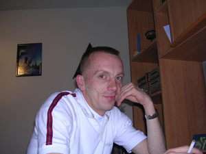 Feld / Er sucht Sie / Ingo_wuppy