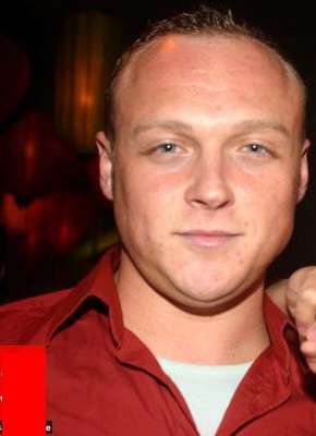 Hofing / Er sucht Sie / djgino