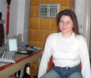 Aist / Sie sucht Ihn / CindyBln