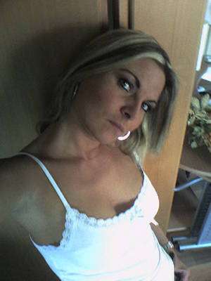 Freienorla / Sie sucht Ihn / PleasureOne