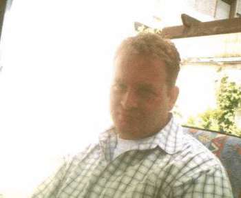 Hoppenrade / Er sucht Sie / Tom341