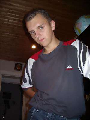 Ratshausen / Er sucht Sie / BlueFlash