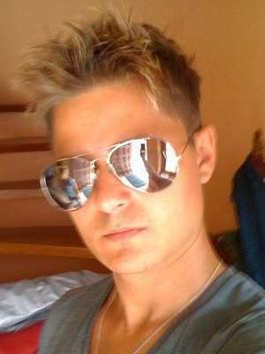 Weichering / Er sucht Sie / MacTavish