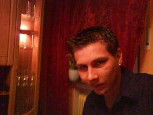 Hartheim / Er sucht Sie / ben_87