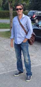 Laab / Er sucht Sie / HughGrant1