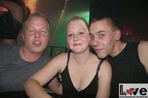 Grillparz / Er sucht Sie / Turbo_Freak