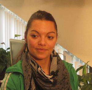 Zehna / Sie sucht Ihn / Blackswan22
