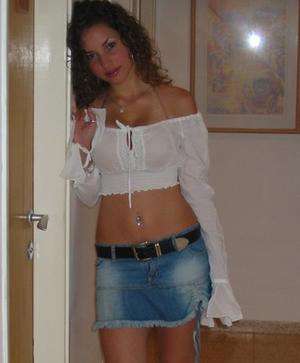 Mauden / Sie sucht Ihn / SwEeTKiZzZ