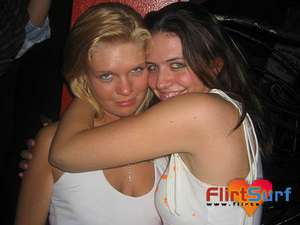 Aham / Sie sucht Ihn / AngelsPoison