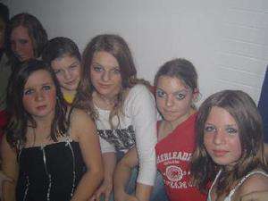 Killwangen / Er sucht Sie / honey1603