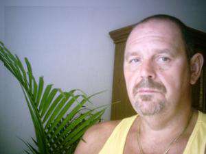 Bretthausen / Er sucht Sie / leo111111