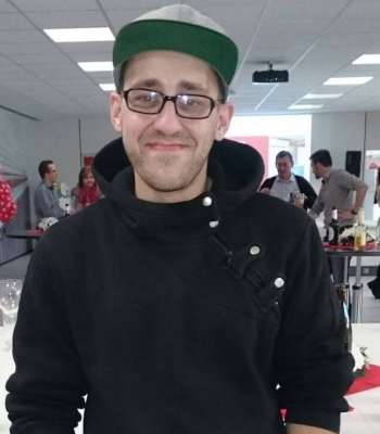 Intenham / Er sucht Sie / kase20