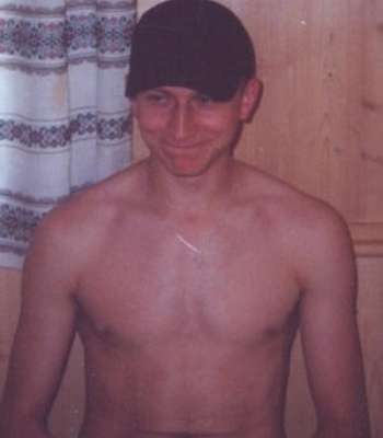 Baar / Er sucht Sie / Mogli88