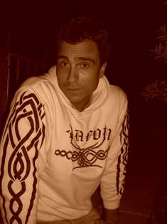 Parz / Er sucht Sie / Uemit