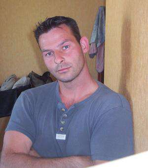 Leodagger / Er sucht Sie / tosh71
