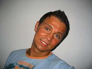 Erlet / Er sucht Sie / ryan_