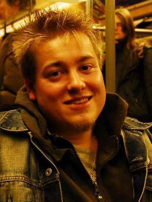 Schalladorf / Er sucht Sie / Kaine_Crash