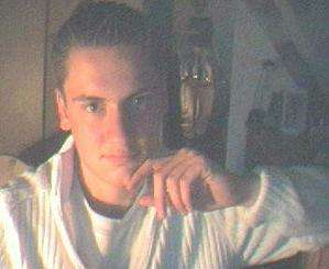 Weyer / Er sucht Sie / Darkpitt